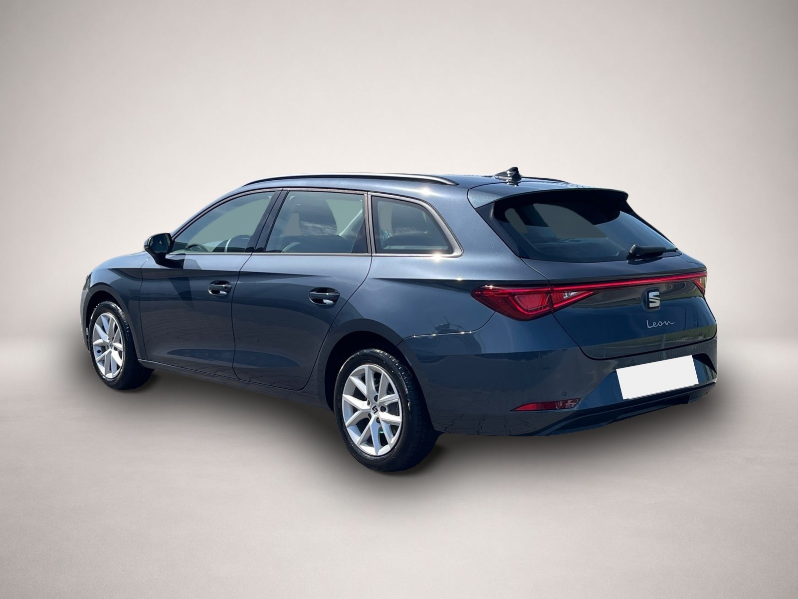 Seat Leon (04/2026, Benzin)