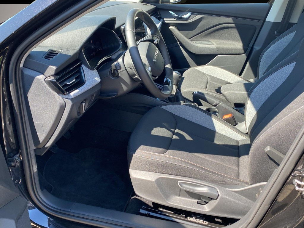 Skoda Scala (06/2025, Benzin)