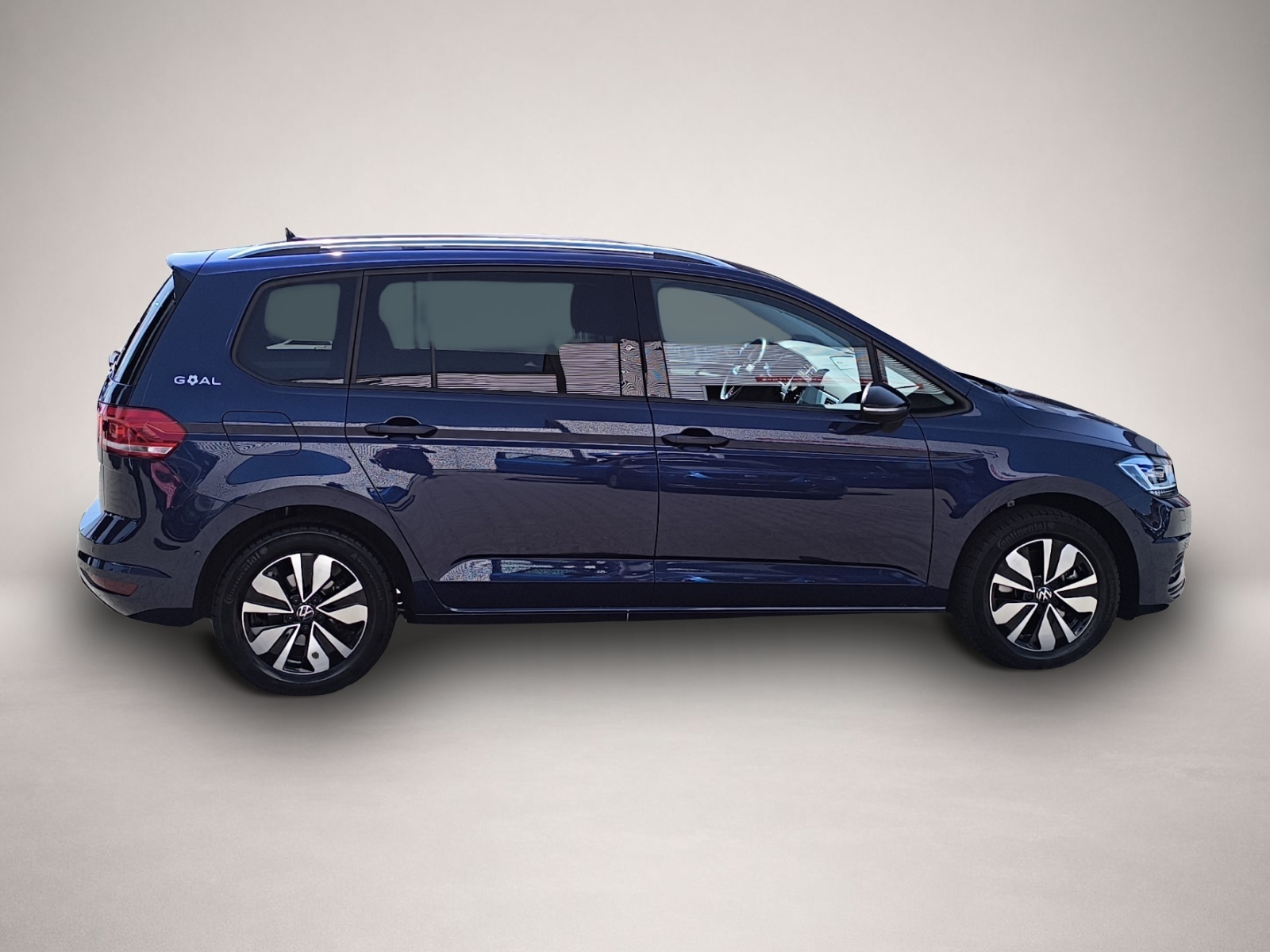 Volkswagen Touran (12/2025, Benzin)