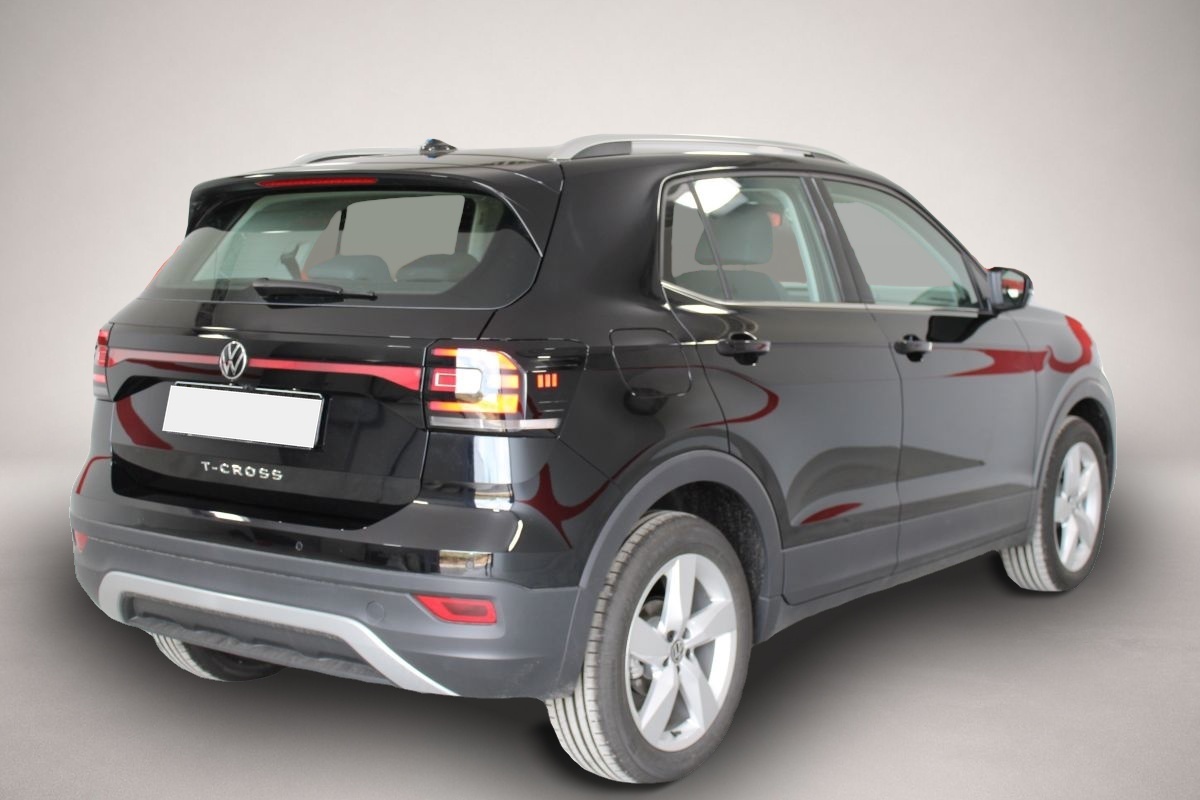 Volkswagen T-Cross (11/2022, Benzin)