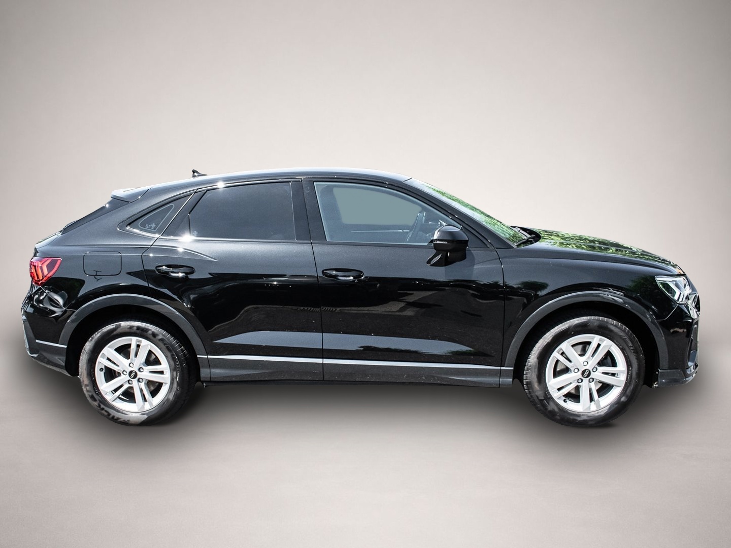 Audi Q3 (06/2023, )