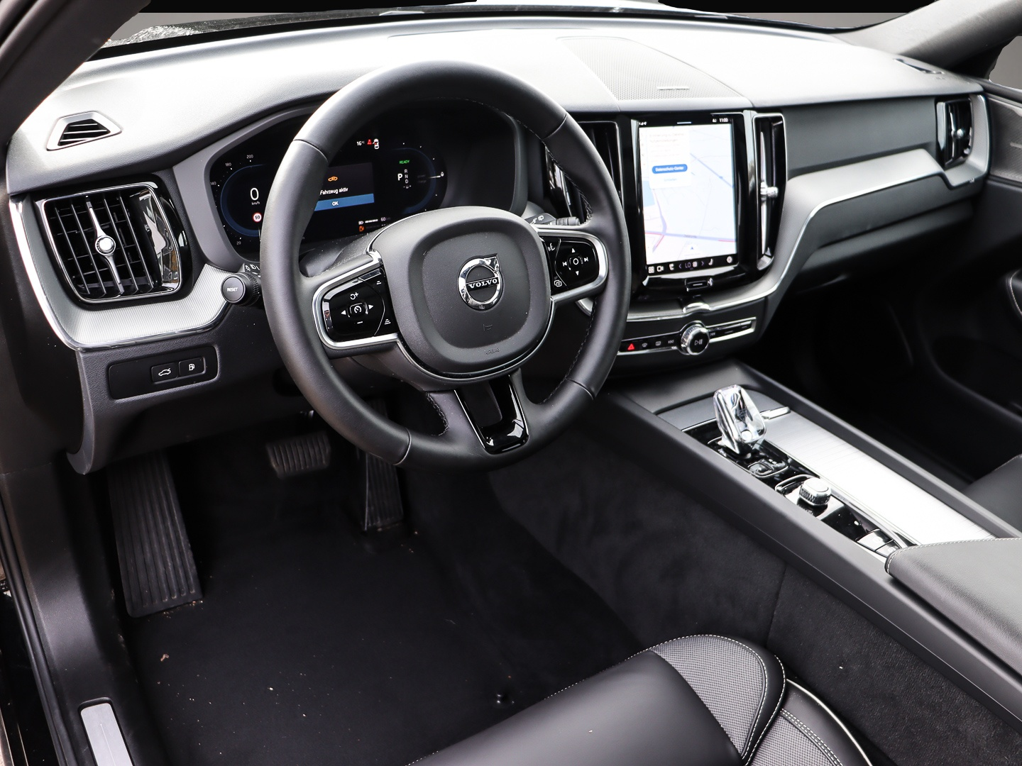 Volvo XC60 (02/2024, Hybrid (Benzin/Elektro))