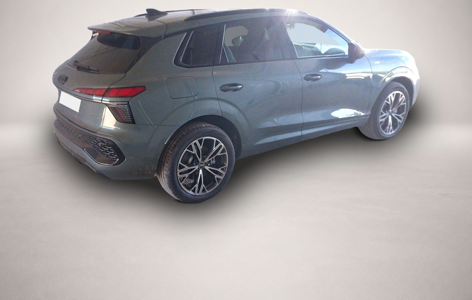Audi Q3, image 3 of 5