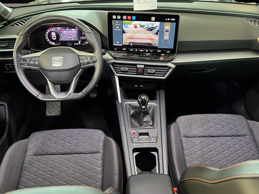 Seat Leon (05/2025, Benzin)