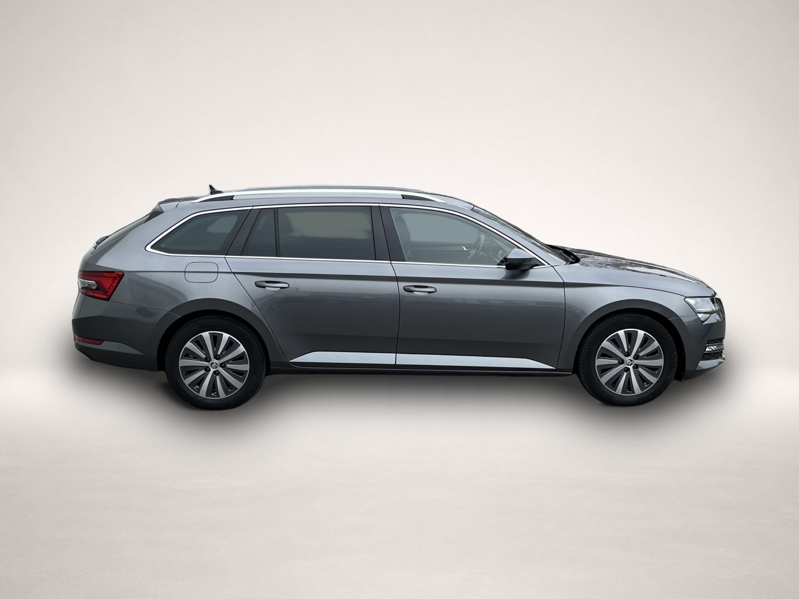 Skoda Superb (11/2022, Diesel)
