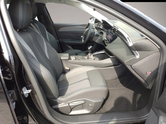Peugeot 308 (05/2025, Benzin)