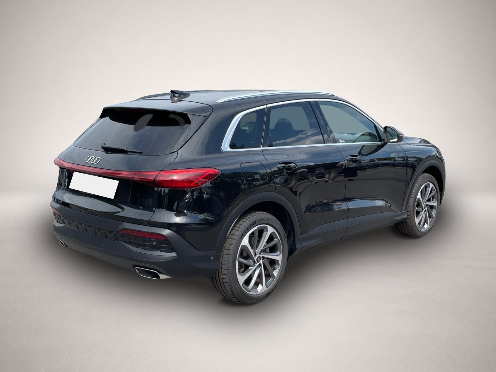 Audi Q5 (06/2025, Benzin)