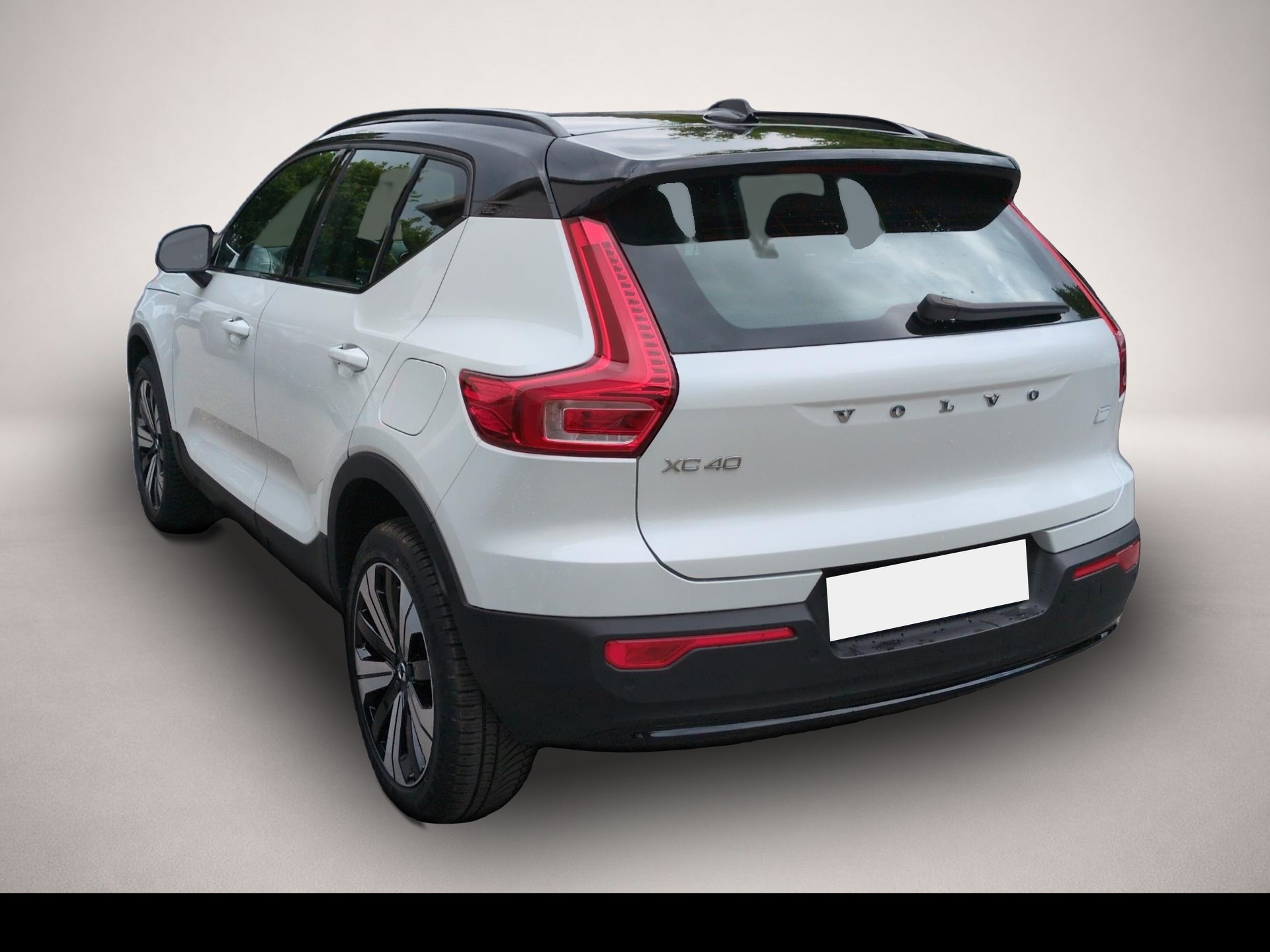 Volvo XC40 (10/2022, ELECTRIC)