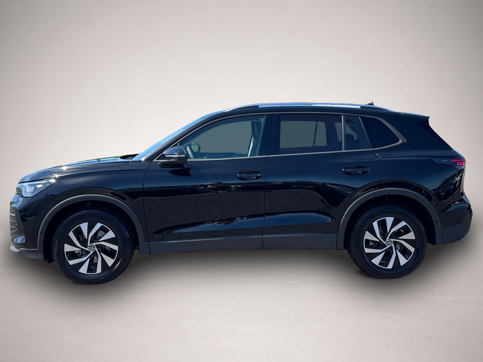 Volkswagen Tiguan (04/2026, Benzin)