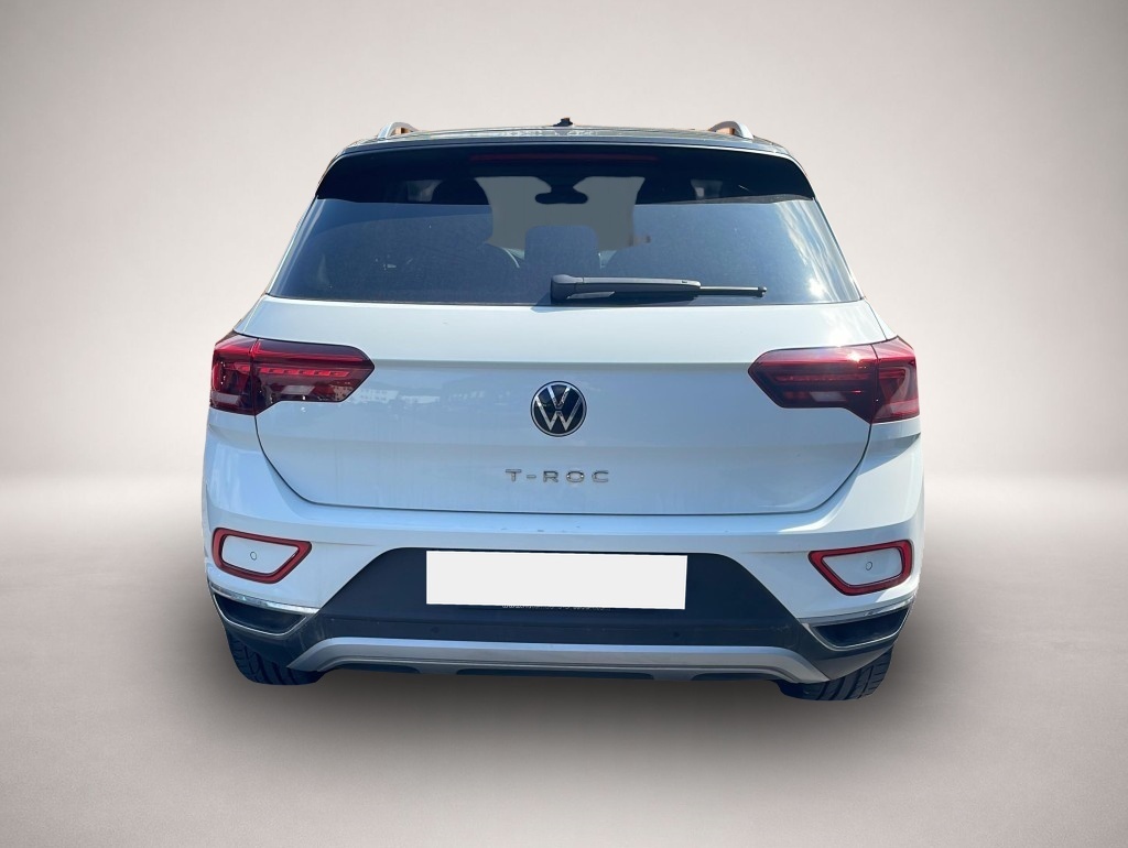 Volkswagen T-Roc (06/2025, Benzin)