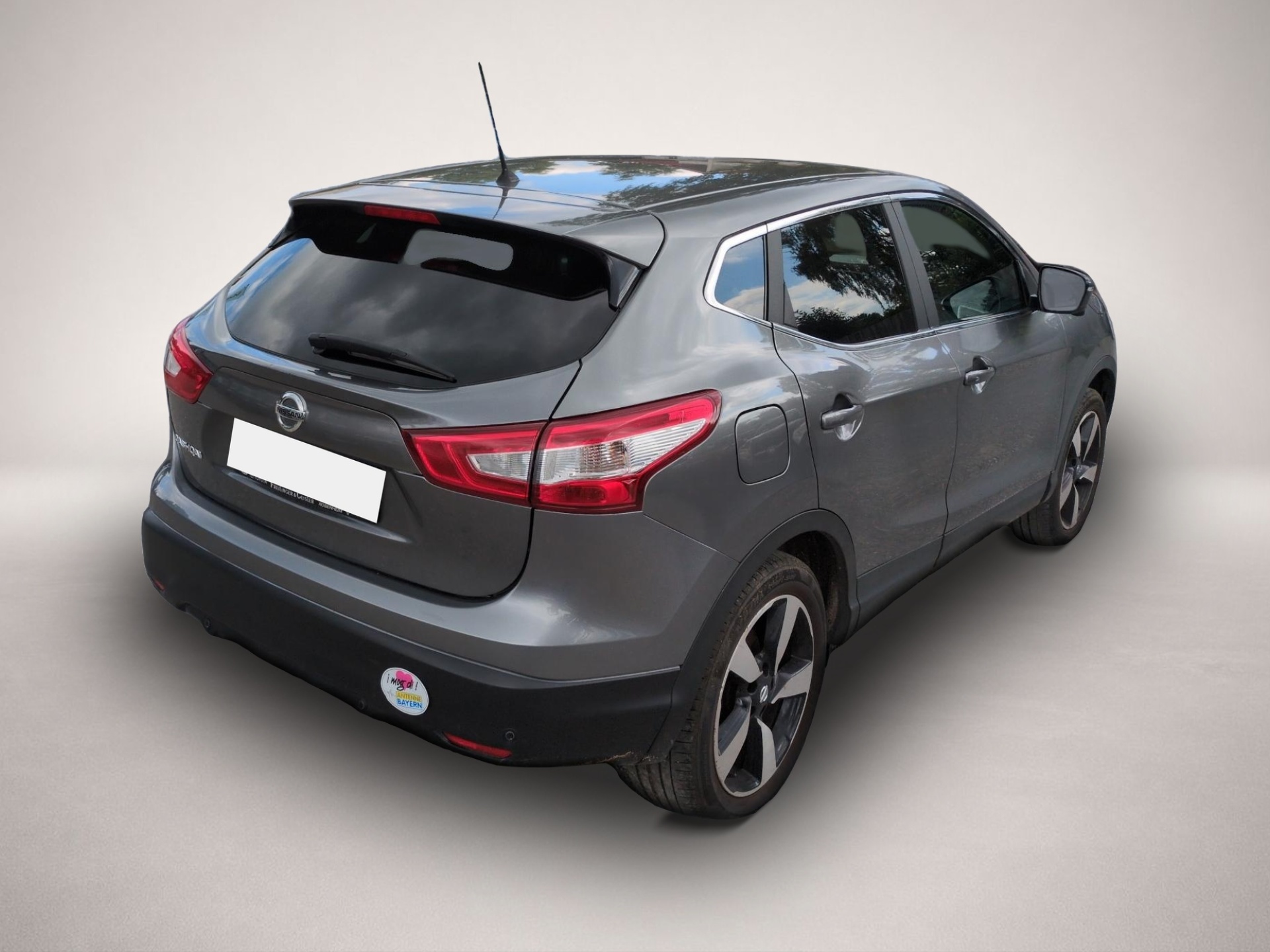 Nissan Qashqai (12/2016, Benzin)