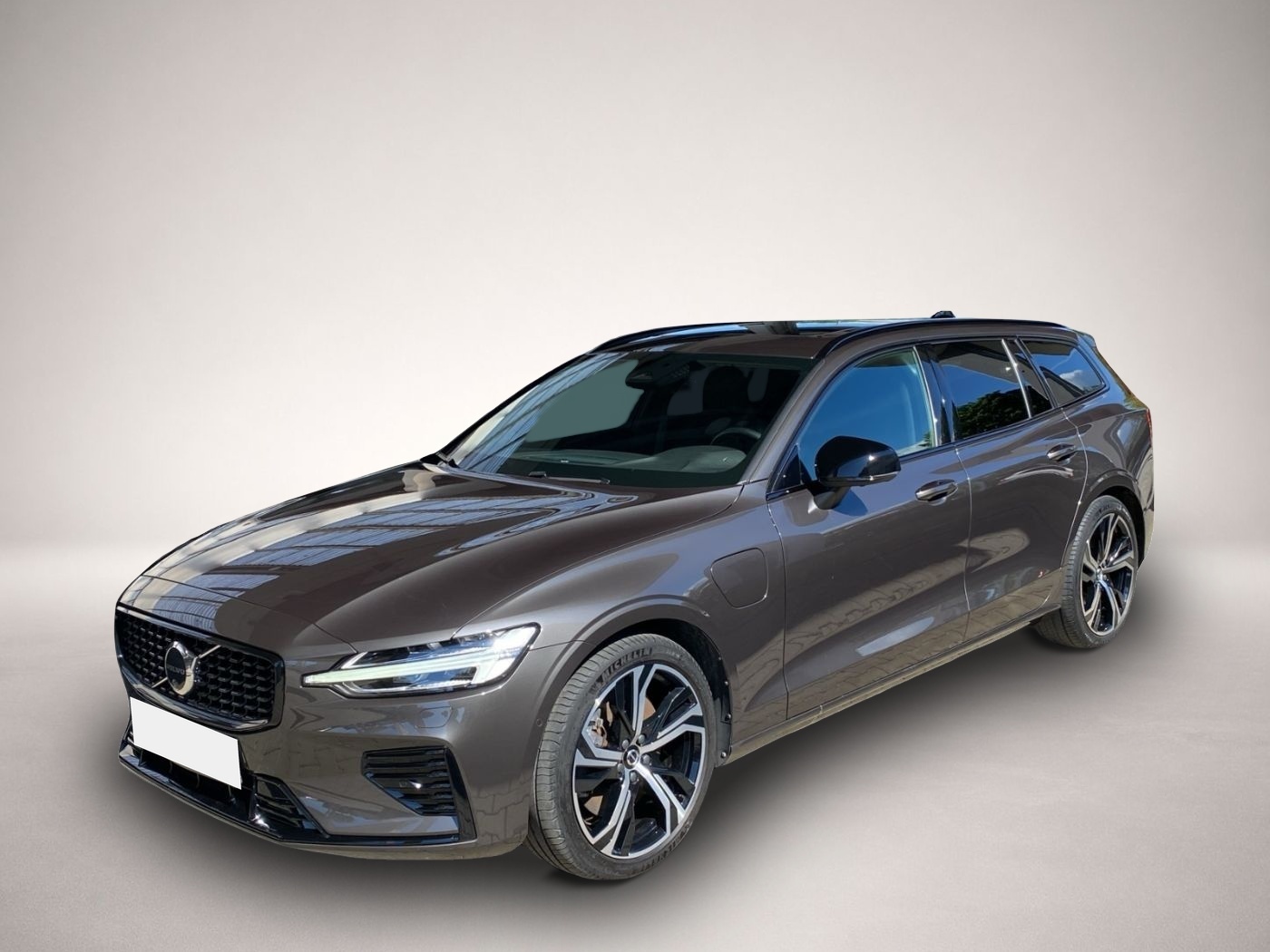 Volvo V60 (05/2023, )