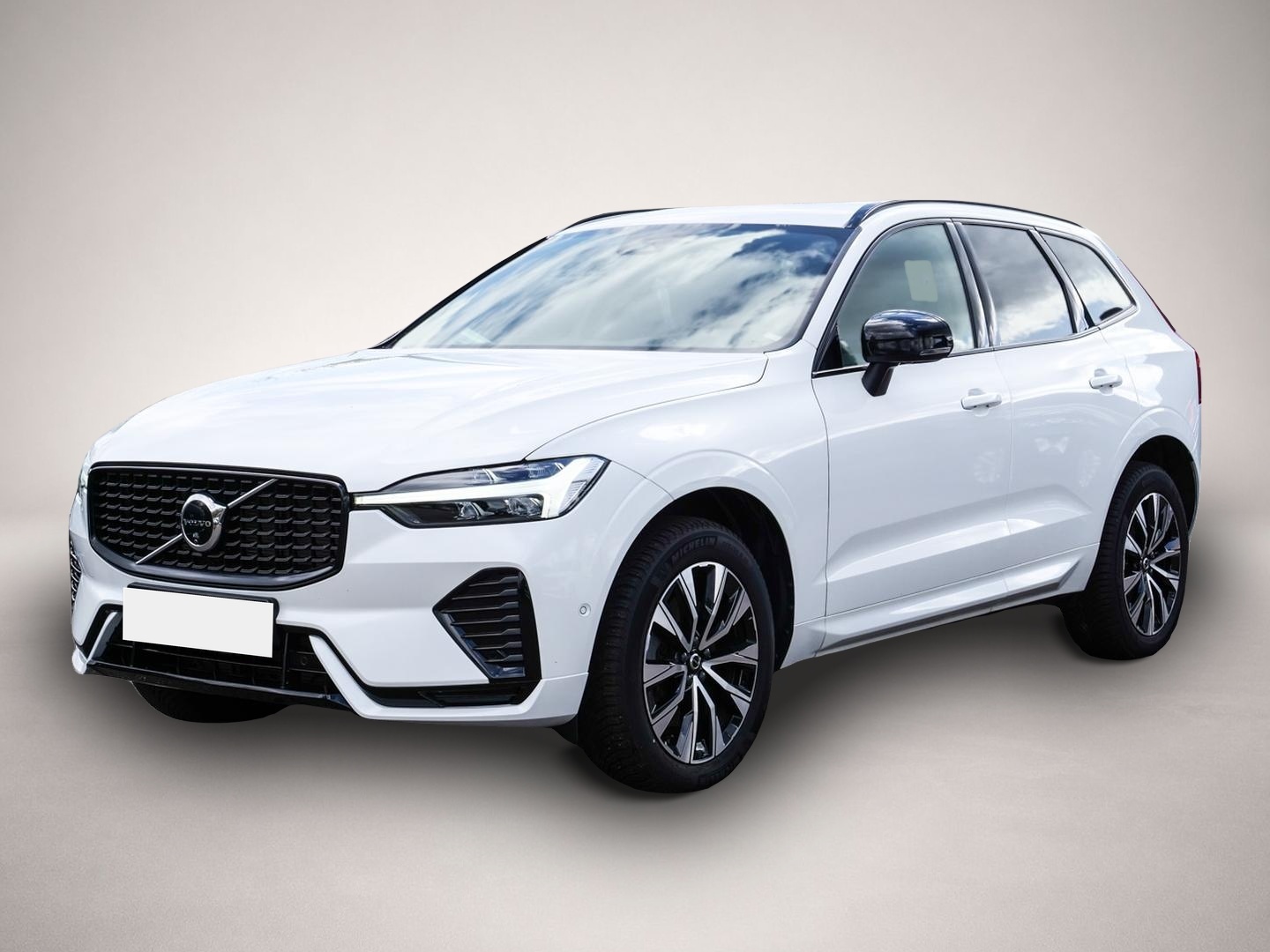 Volvo XC60 (11/2023, Benzin)