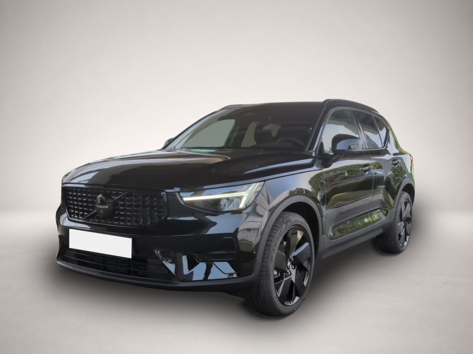 Volvo XC40 (01/2026, Benzin)