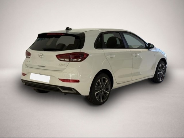 Hyundai i30 (11/2025, Benzin)