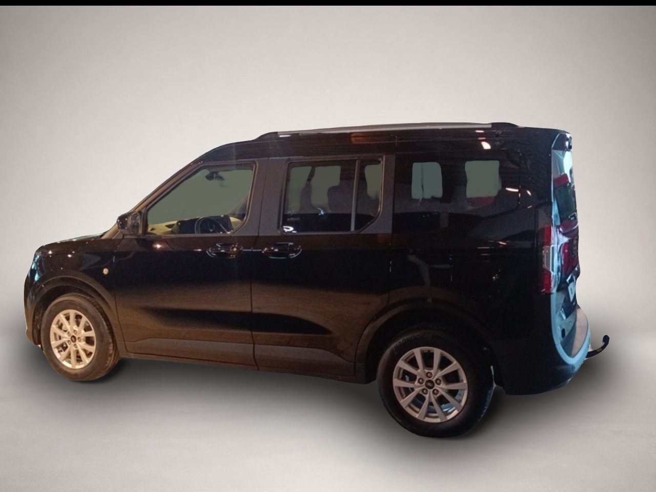 Ford Tourneo Courier (, Benzin)