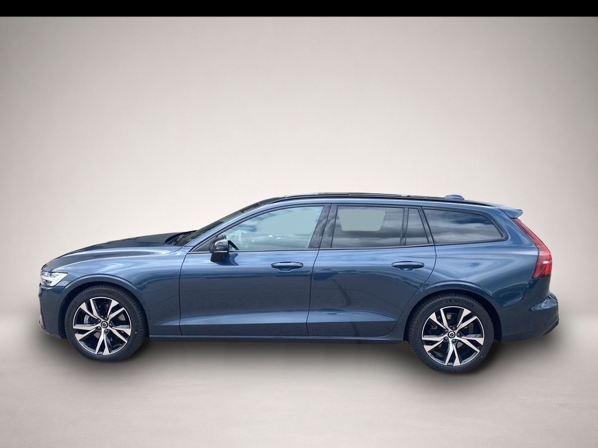 Volvo V60 (12/2025, Benzin)