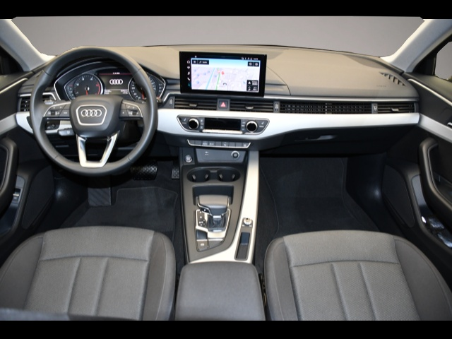 Audi A4 (11/2024, Diesel)