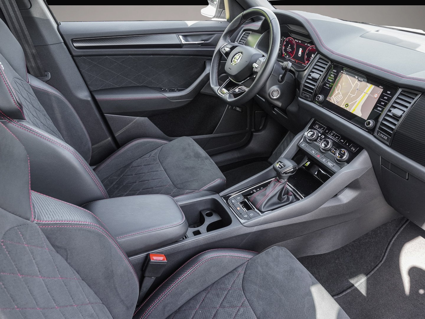 Skoda Kodiaq (06/2024, Benzin)