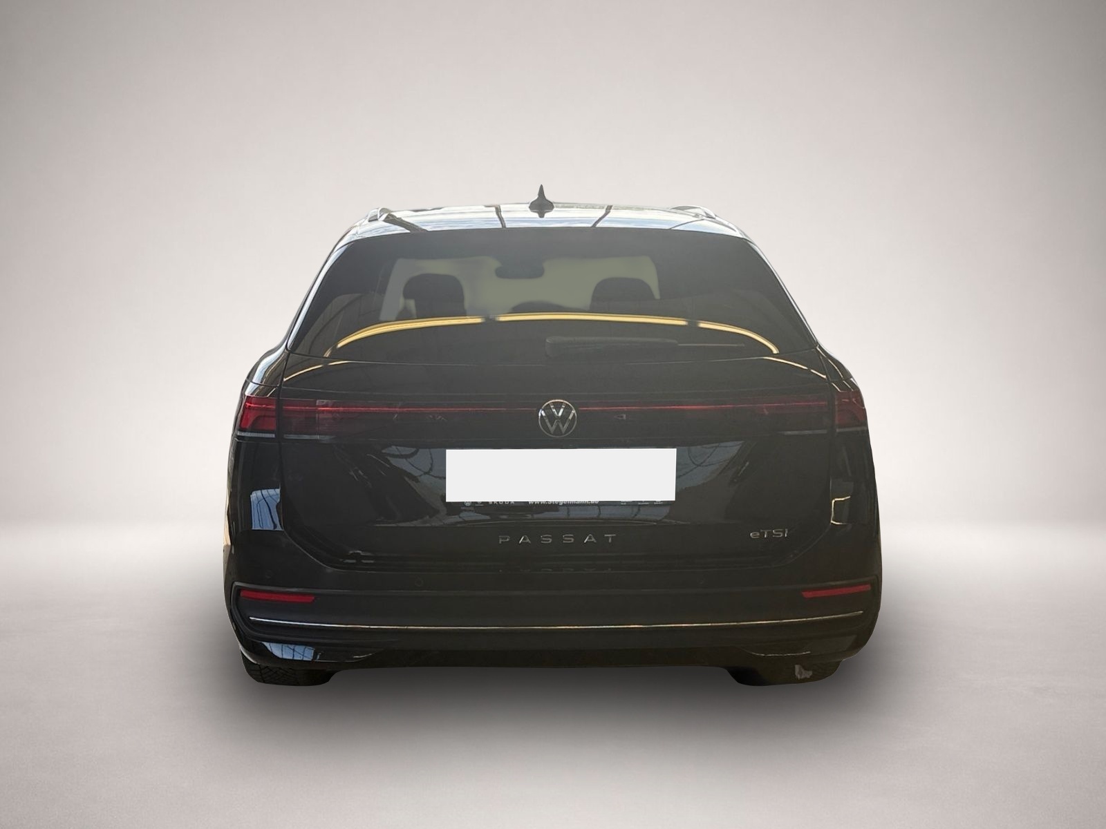 Volkswagen Passat Variant (08/2025, )