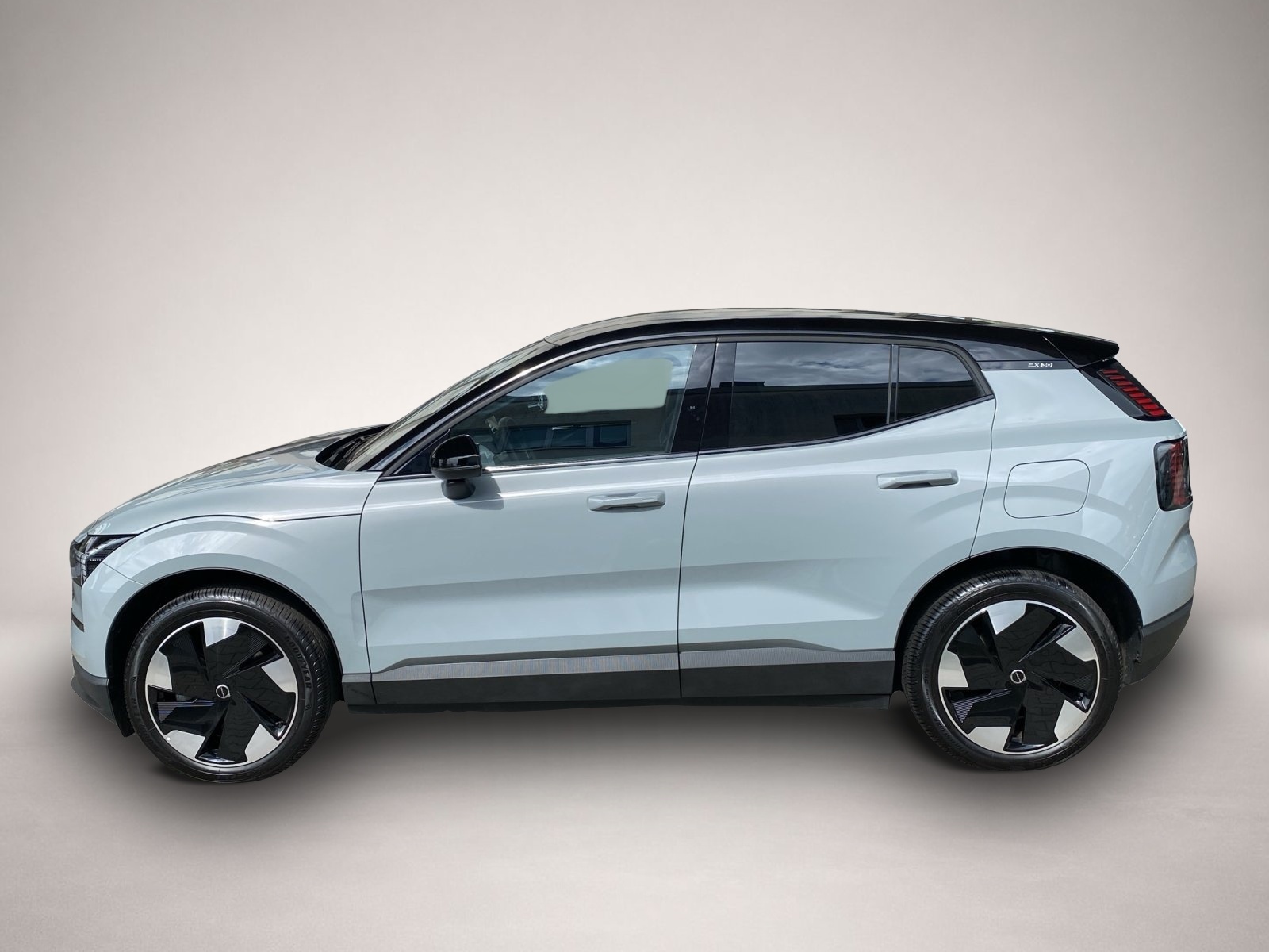Volvo EX30 (02/2025, ELECTRIC)