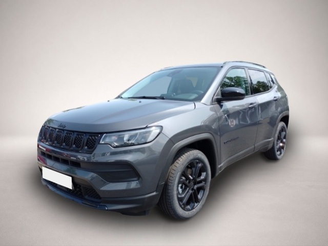 Jeep Compass (04/2023, Benzin)