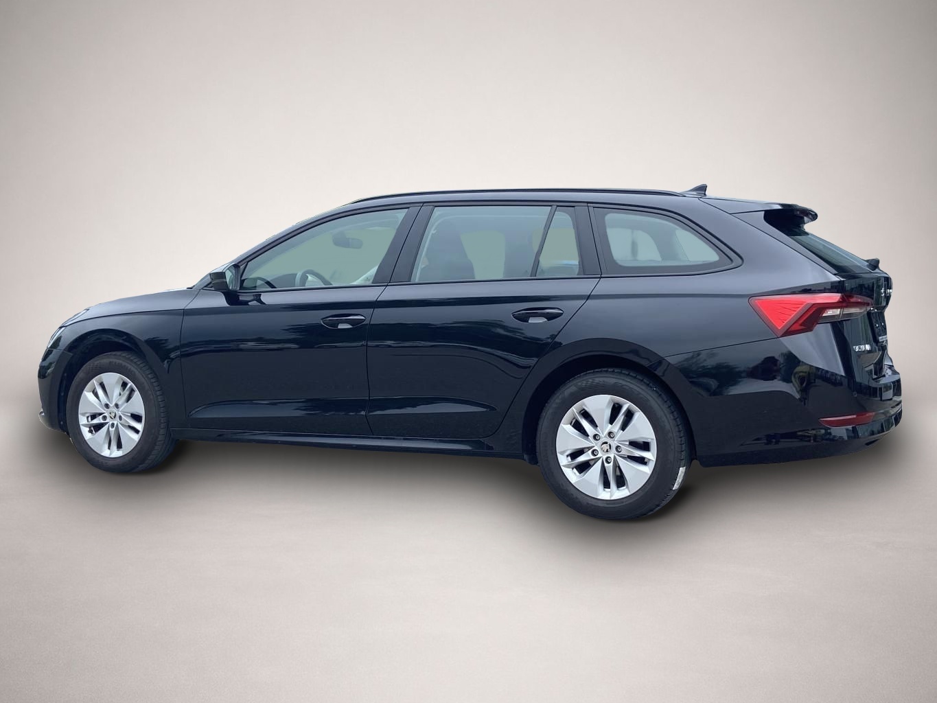 Skoda Octavia (12/2022, )
