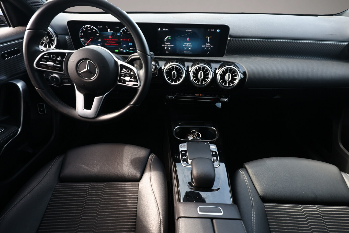 Mercedes-Benz A 250 (08/2020, Hybrid (Benzin/Elektro))