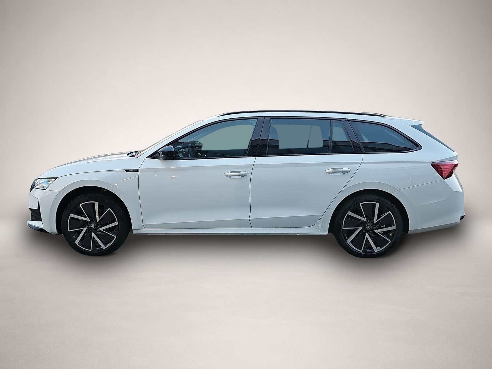 Skoda Octavia (12/2025, Benzin)