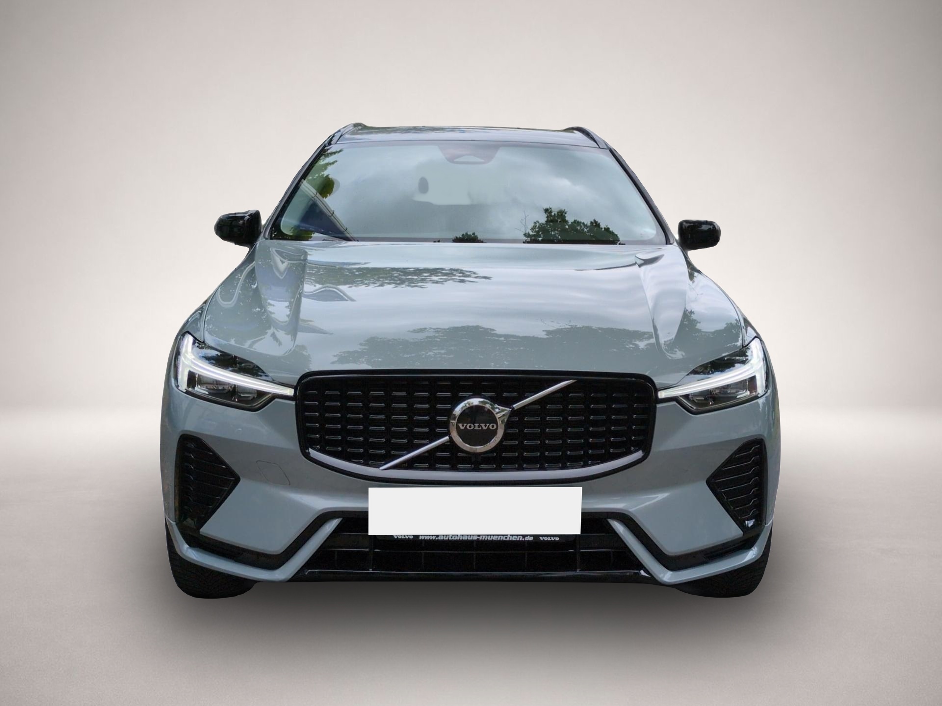 Volvo XC60 (01/2024, Benzin)