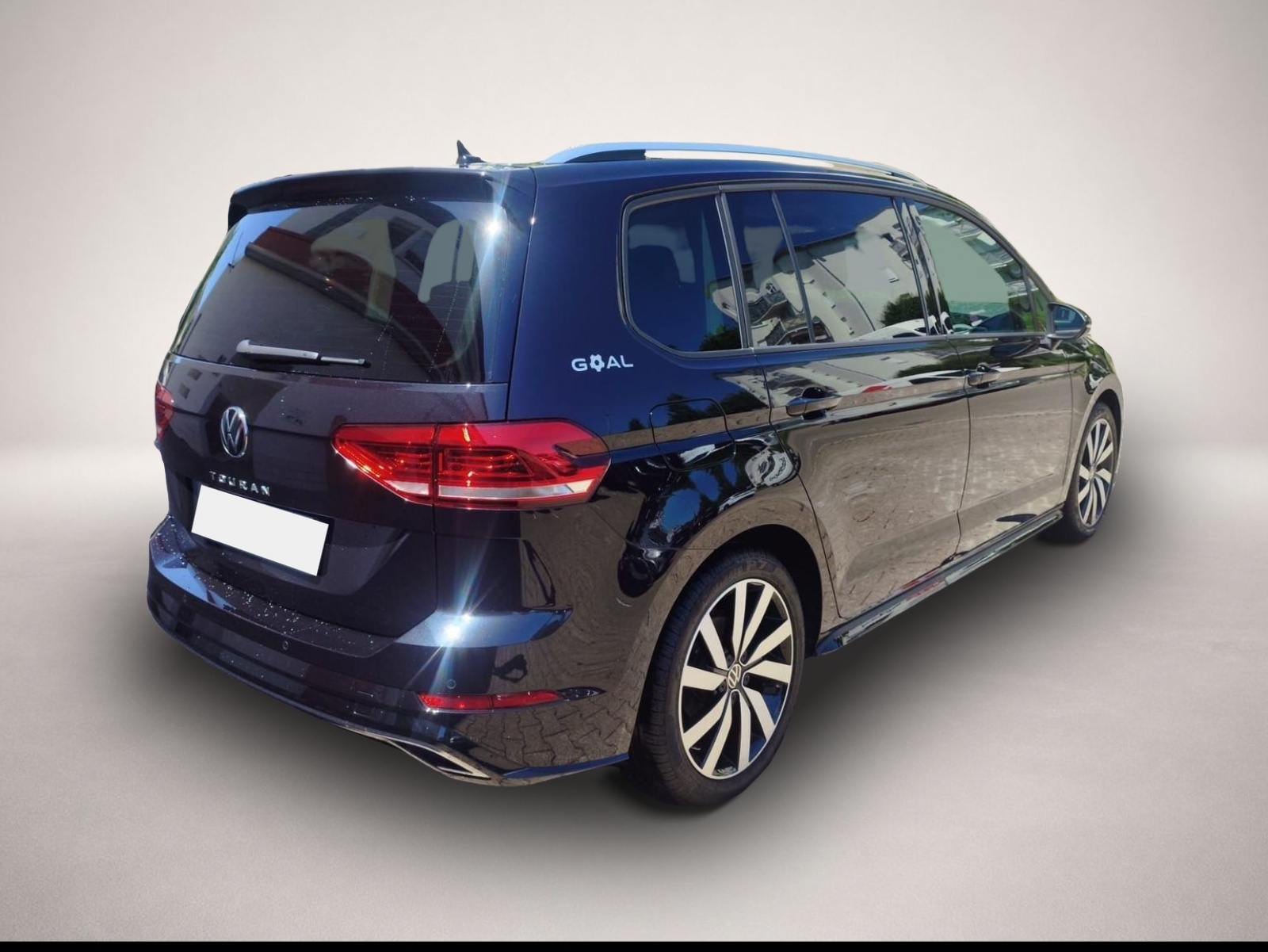 Volkswagen Touran (01/2025, Benzin)