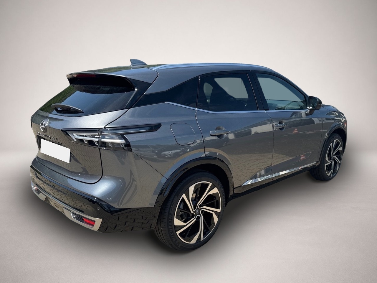Nissan Qashqai (, Benzin)