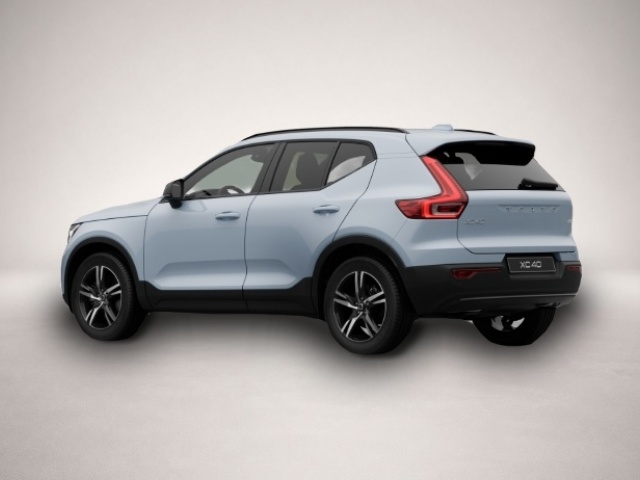 Volvo XC40 (05/2026, Benzin)