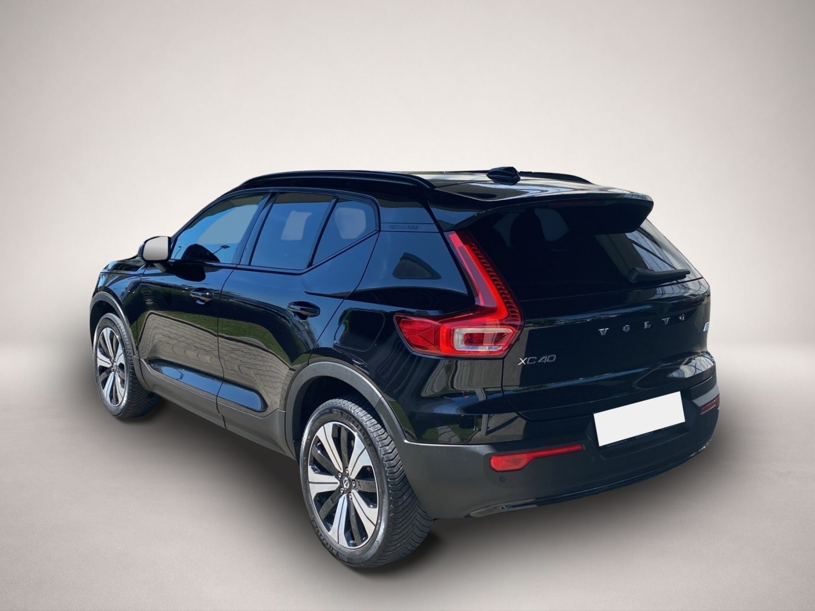Volvo XC40 (05/2023, ELECTRIC)
