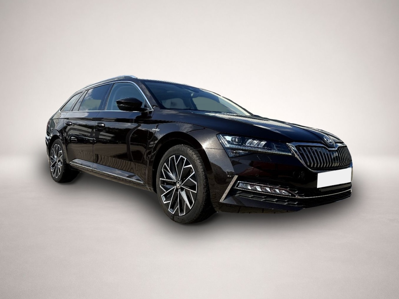 Skoda Superb (11/2021, )