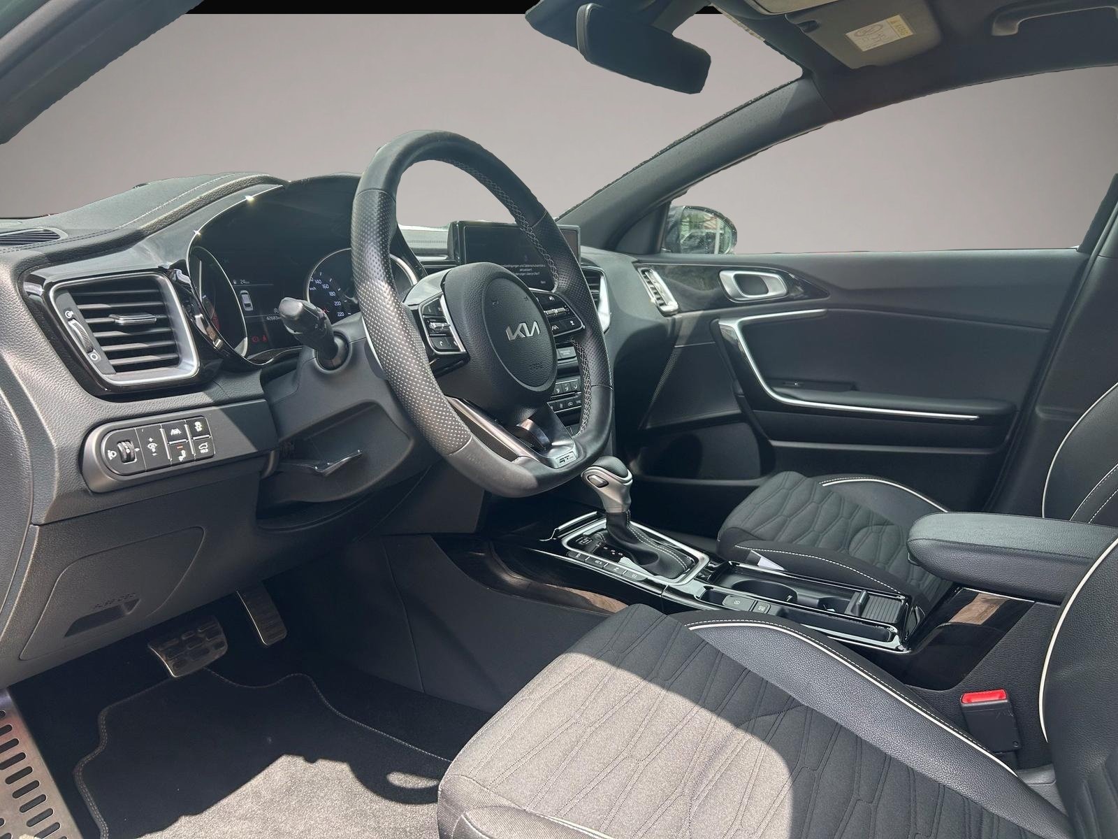 KIA pro cee'd / ProCeed (02/2024, Benzin)