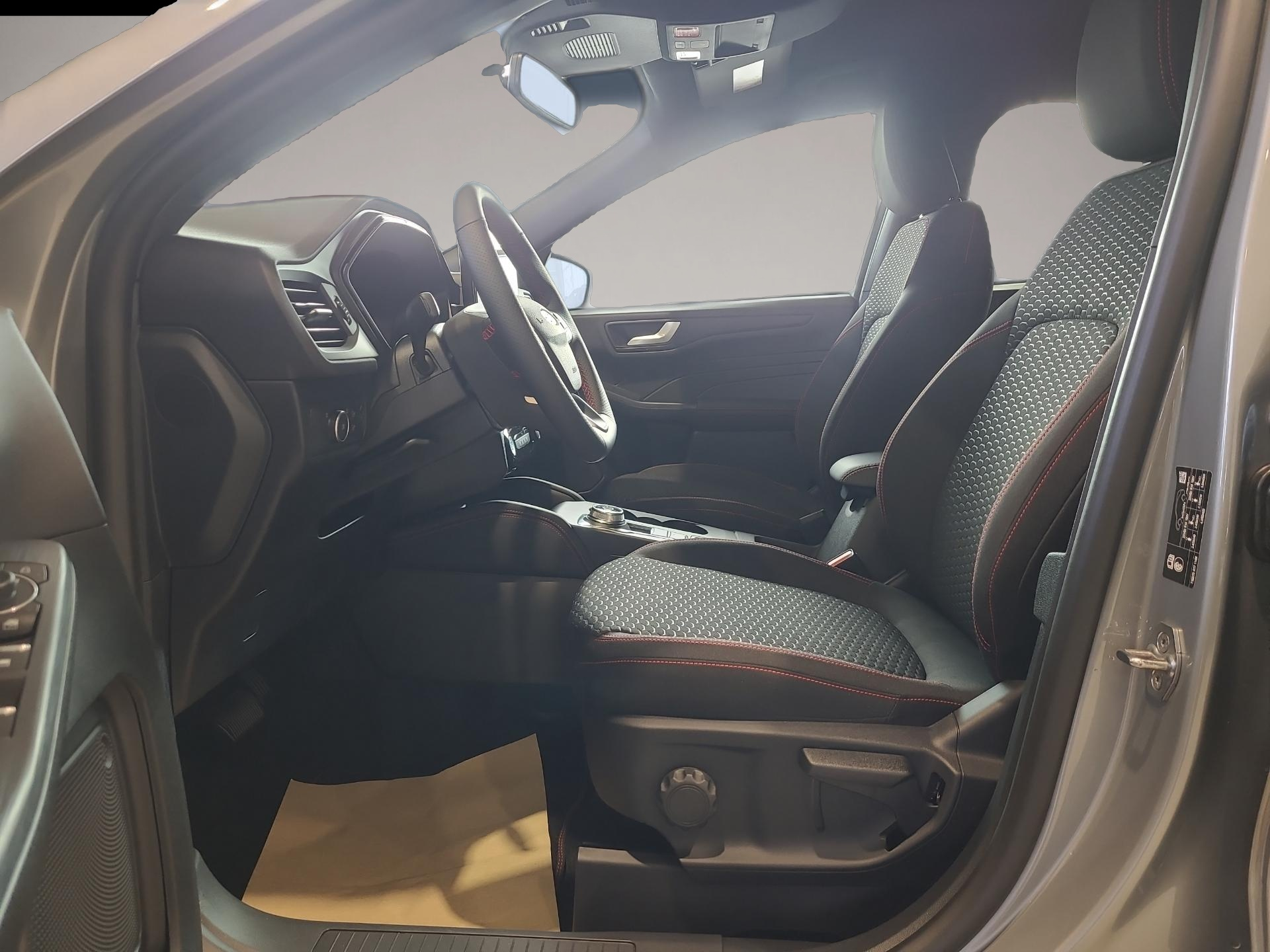 Ford Kuga (02/2026, Hybrid (Benzin/Elektro))