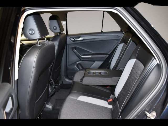 Volkswagen T-Roc (07/2025, Diesel)