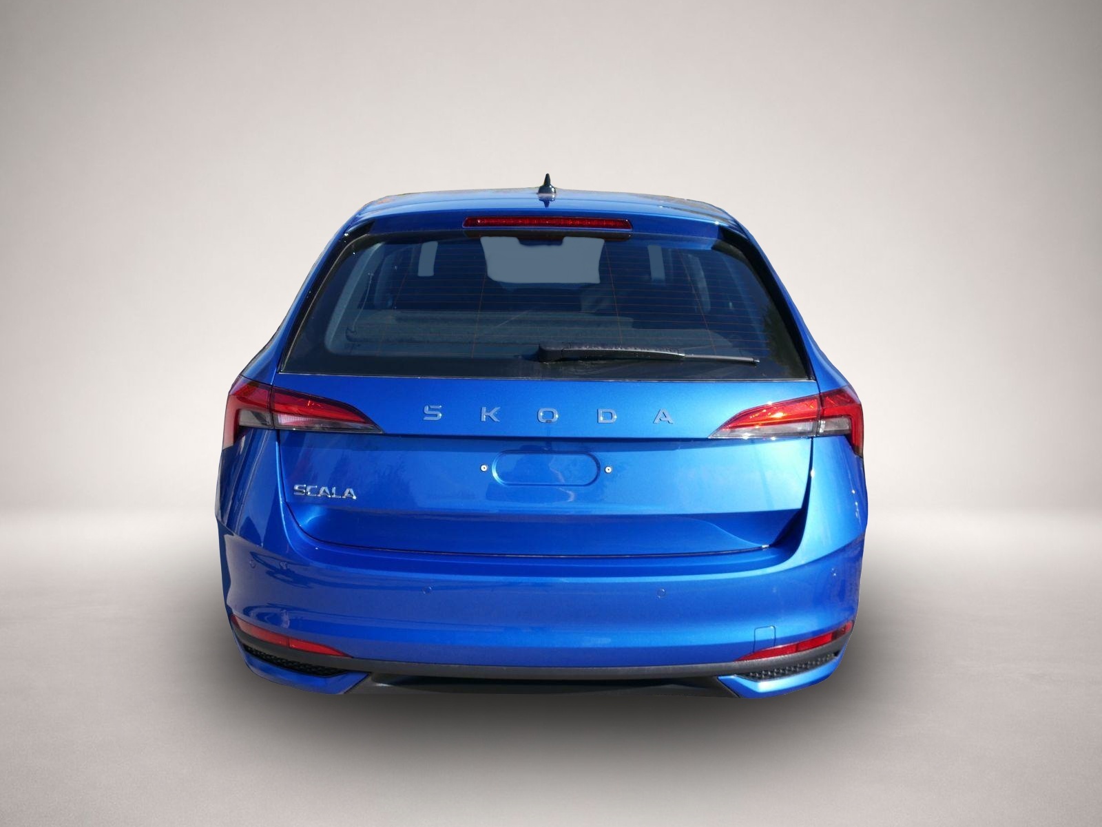 Skoda Scala (11/2025, Benzin)