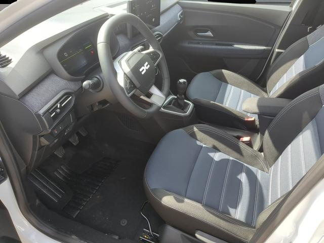 Dacia Sandero, Bild 2 von 4
