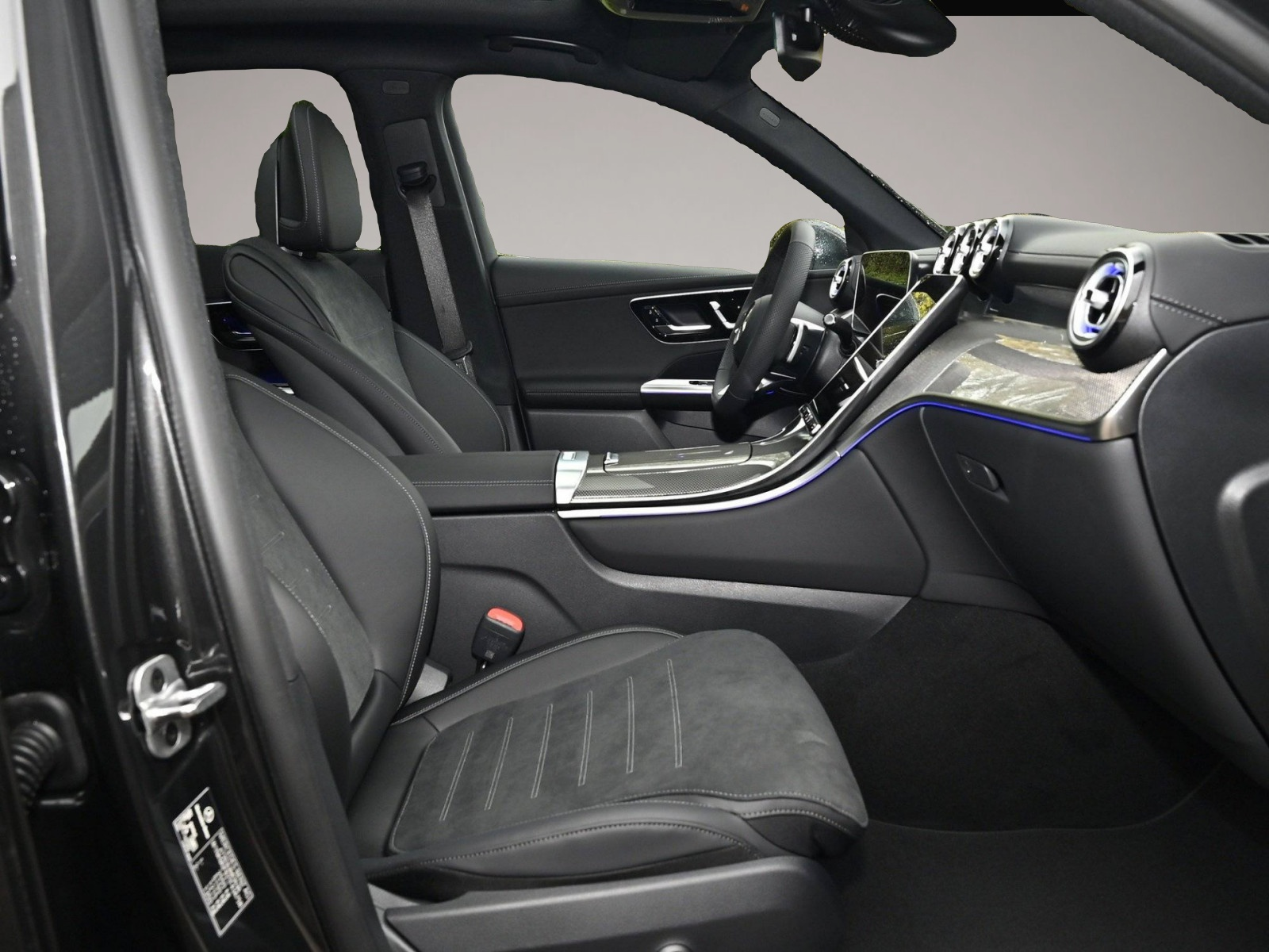 Mercedes-Benz GLC 220 (10/2025, Diesel)