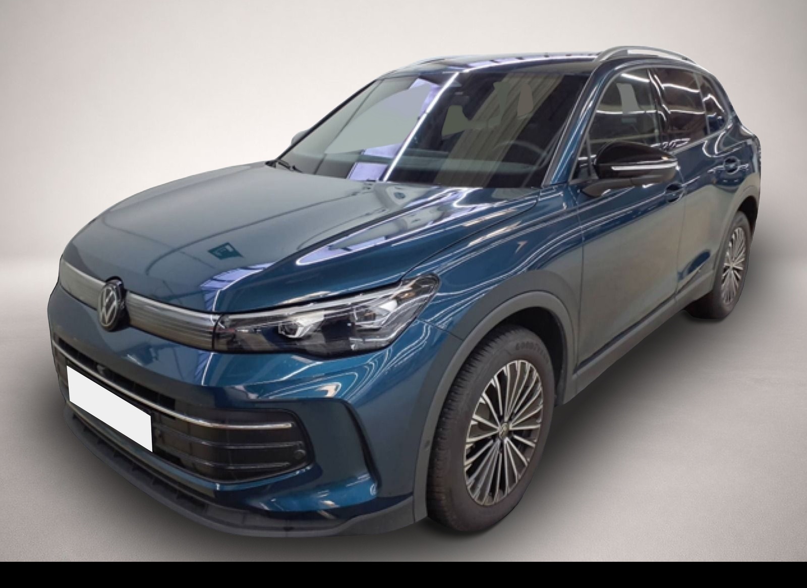 Volkswagen Tiguan (11/2025, )