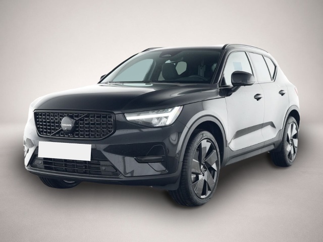 Volvo XC40 (07/2025, Benzin)
