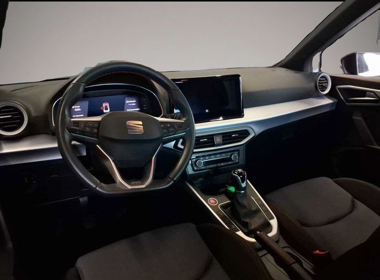 Seat Arona (05/2023, Benzin)