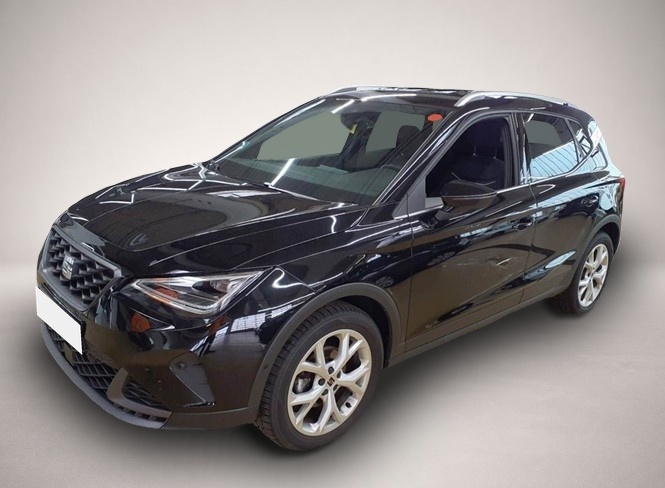 Seat Arona (11/2025, Benzin)
