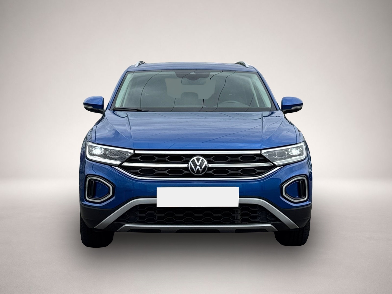 Volkswagen T-Roc, image 2 of 5