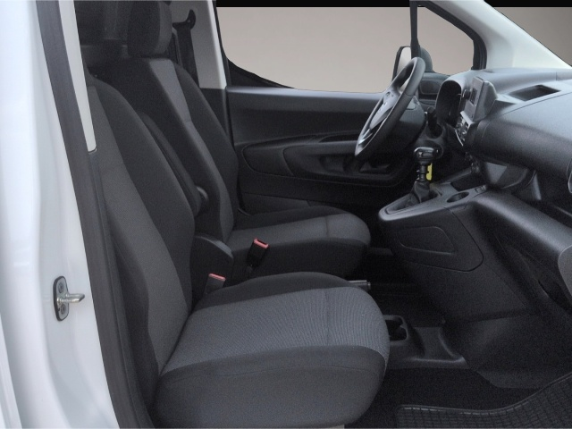 Opel Other (04/2022, Benzin)