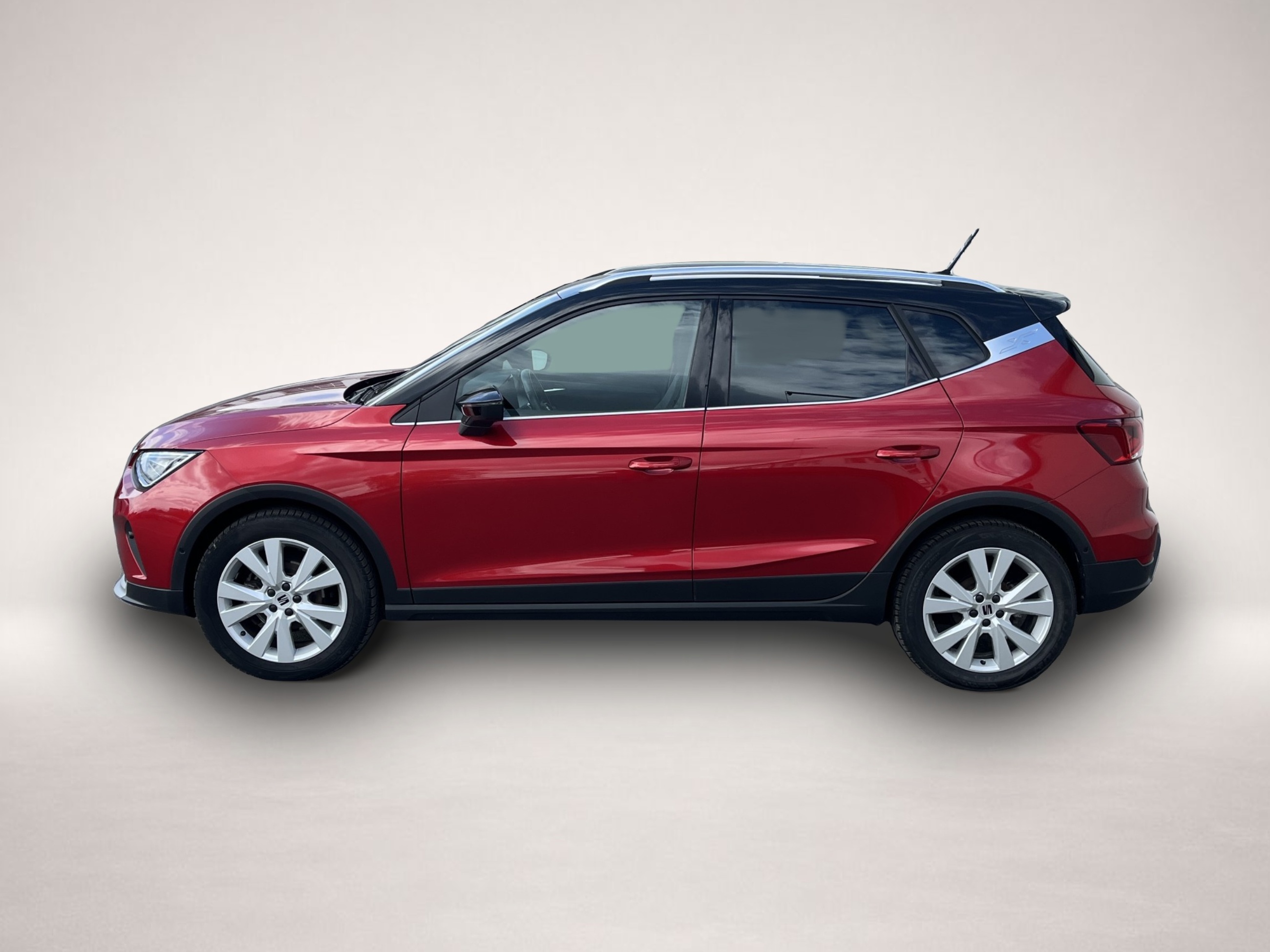 Seat Arona (03/2022, Benzin)