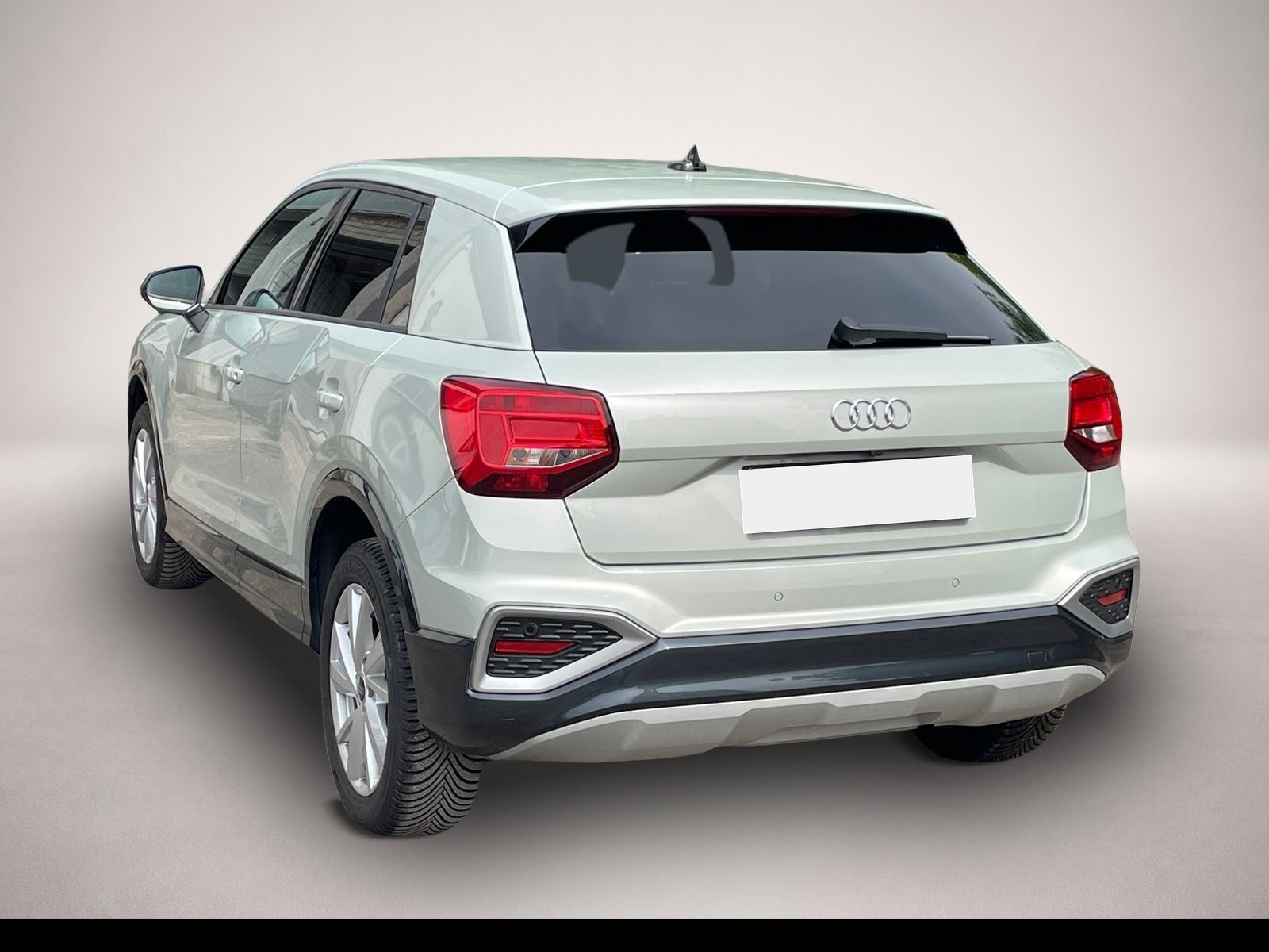 Audi Q2 (08/2025, Benzin)