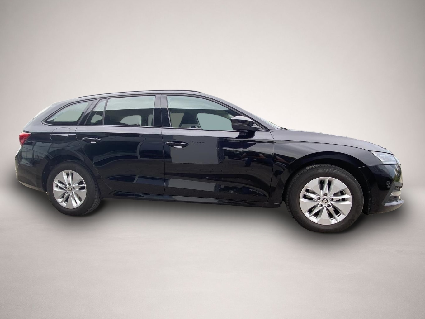Skoda Octavia (12/2022, )
